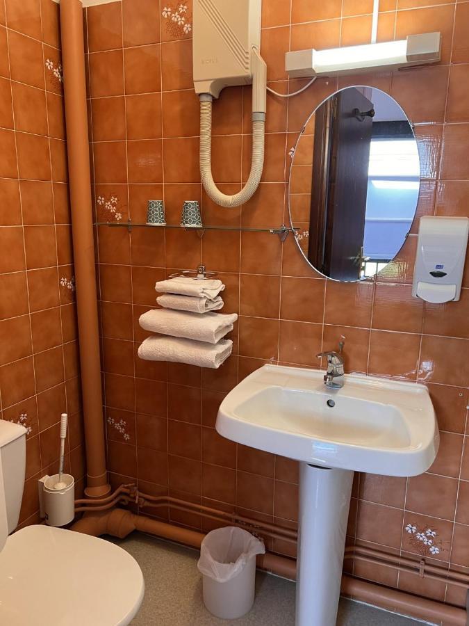 Hostellerie Au rendez-vous des amis Chaumont  Exterior foto
